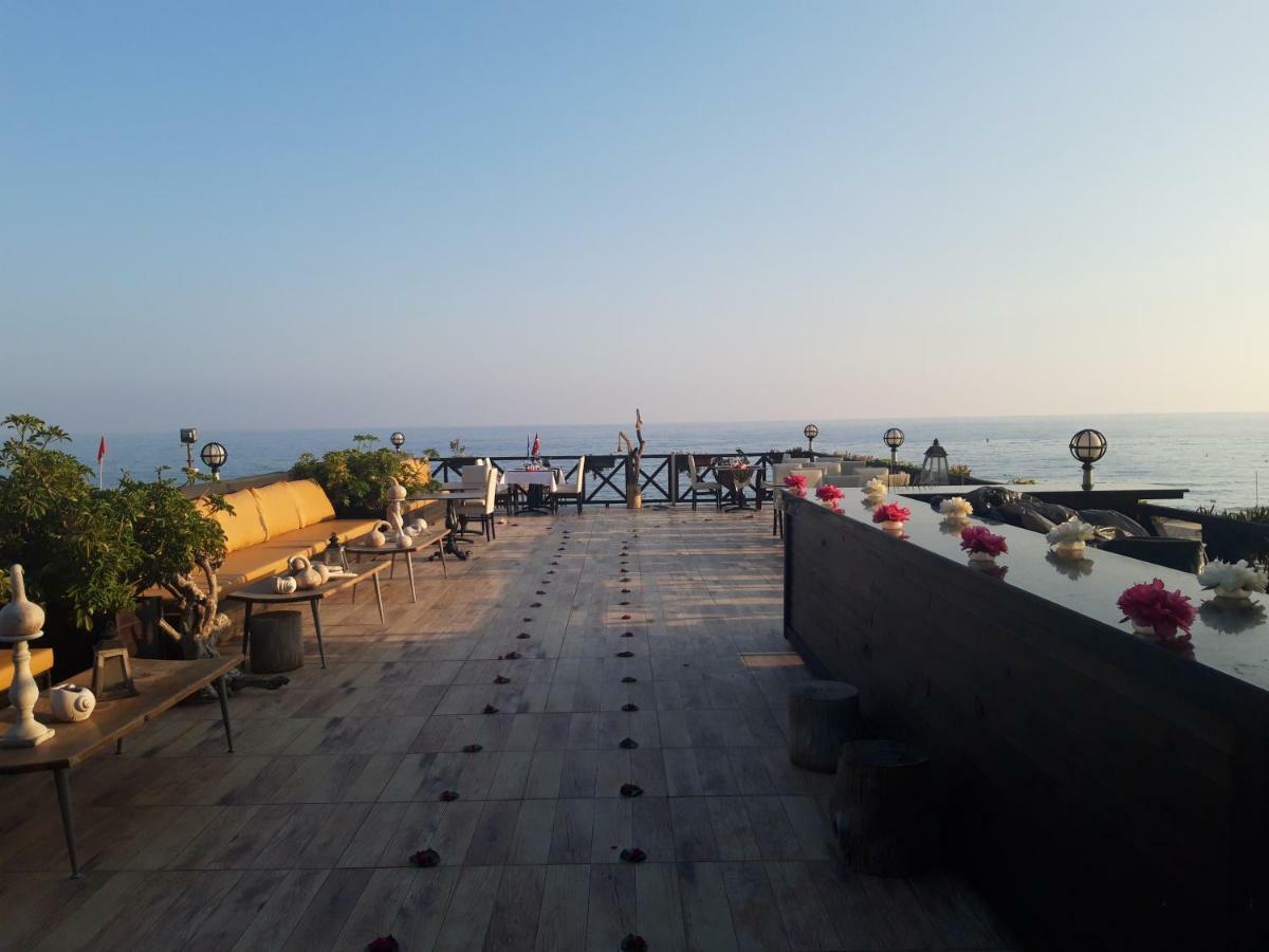 Club Turtas Beach Konaklı Extérieur photo