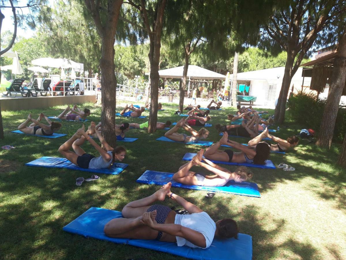 Club Turtas Beach Konaklı Extérieur photo
