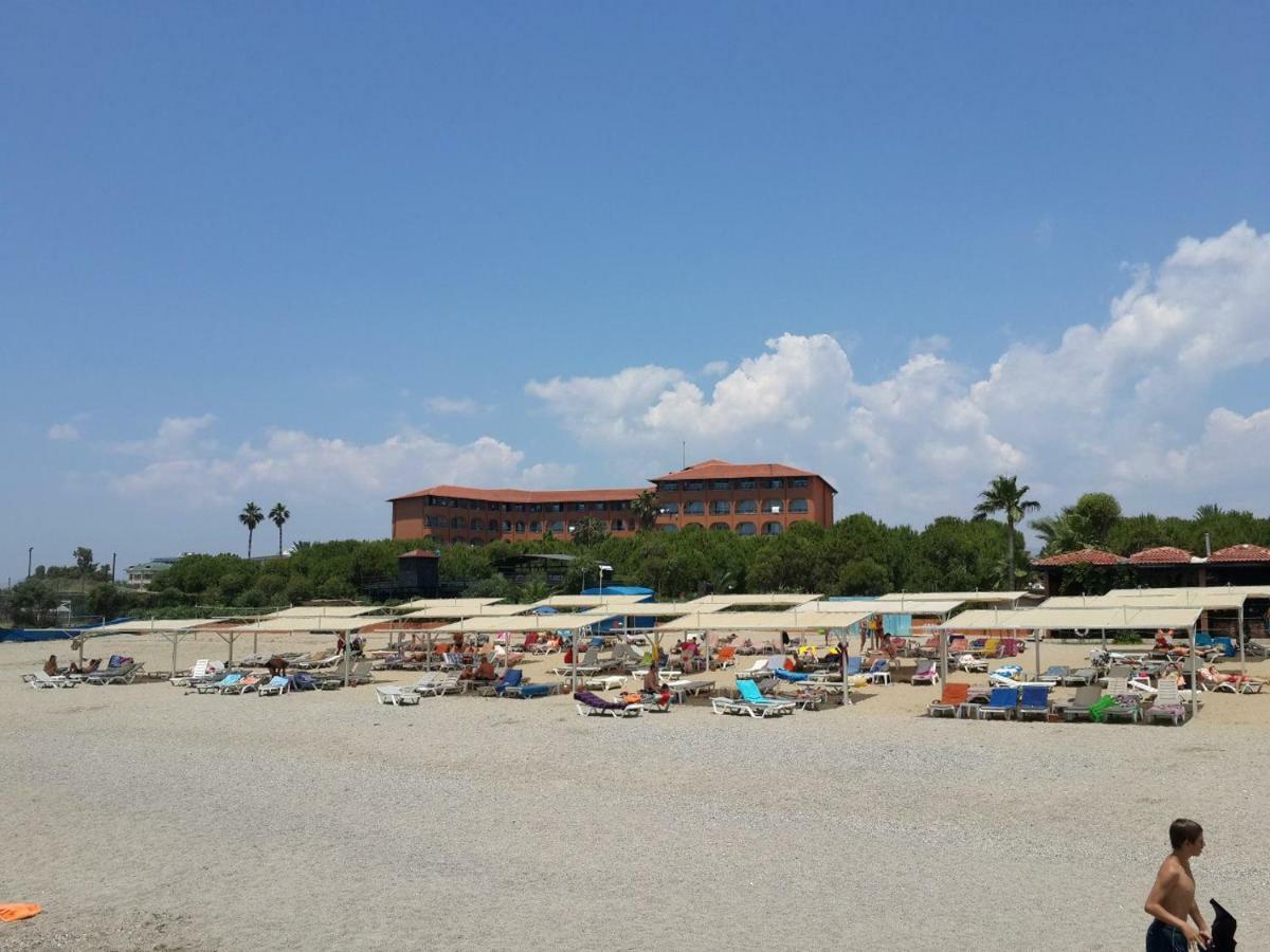 Club Turtas Beach Konaklı Extérieur photo